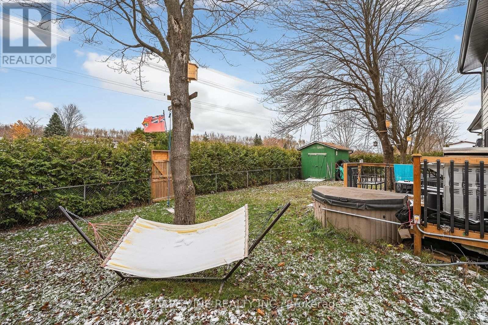 24 Lansfield Way, Ottawa, Ontario  K2G 3V8 - Photo 36 - X12560900