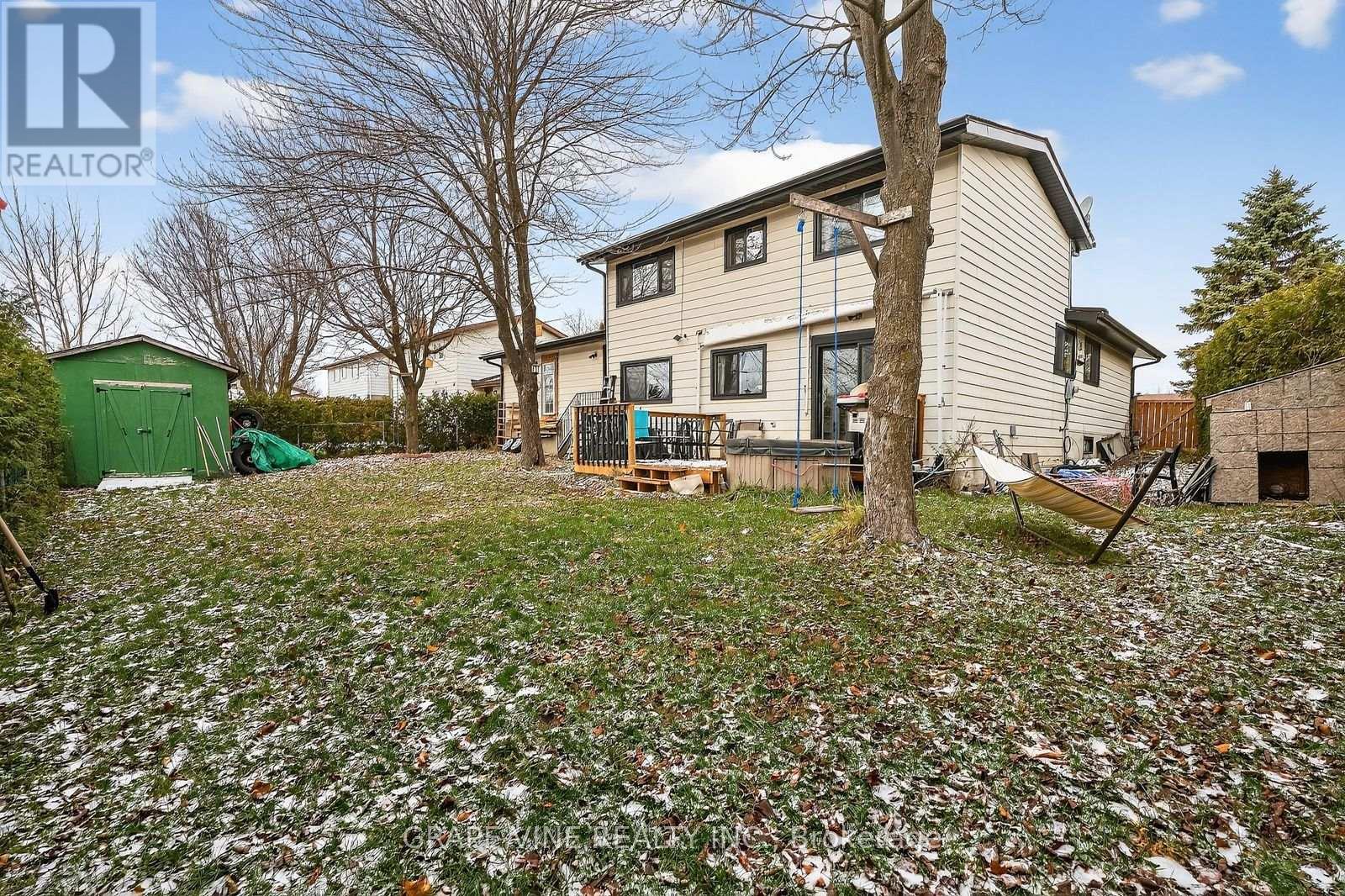 24 Lansfield Way, Ottawa, Ontario  K2G 3V8 - Photo 37 - X12560900