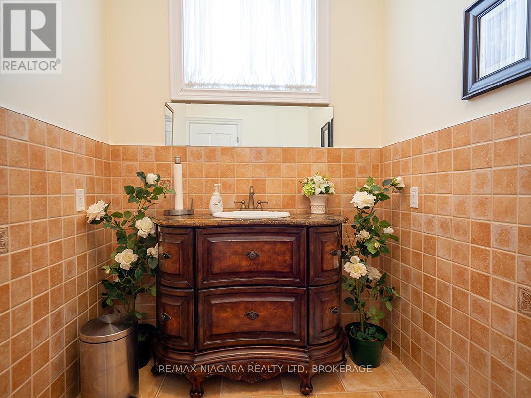 101 Tennessee Avenue, Port Colborne, Ontario  L3K 2R8 - Photo 26 - X12560892