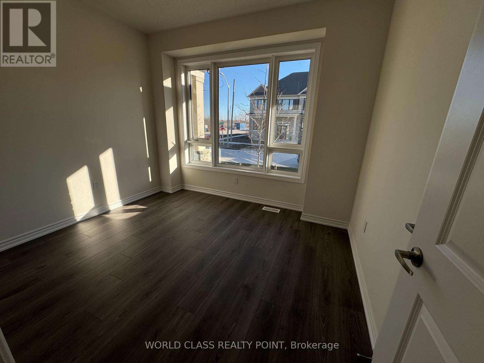 168 Alcorn Drive, Kawartha Lakes, Ontario  K9V 0T2 - Photo 9 - X12560008