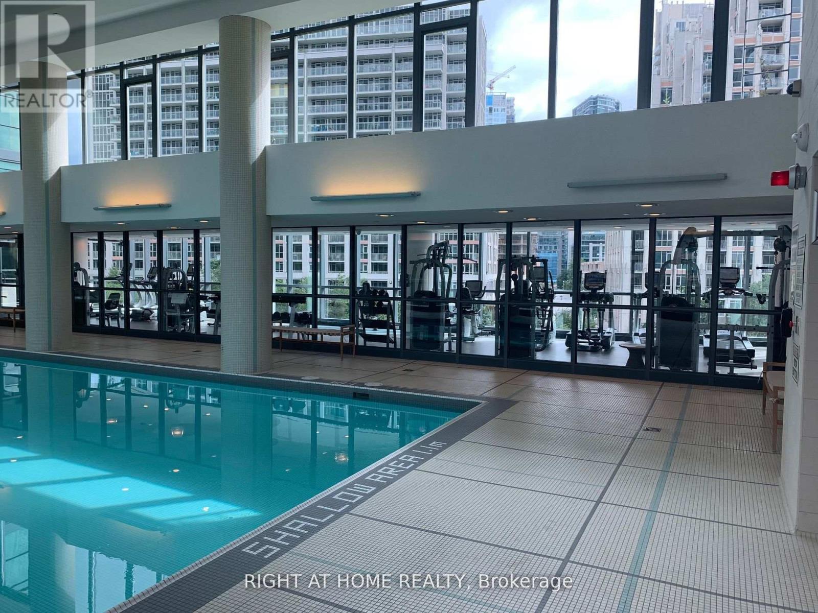 1710 - 215 Fort York Boulevard, Toronto, Ontario  M5V 4A2 - Photo 23 - C12560862
