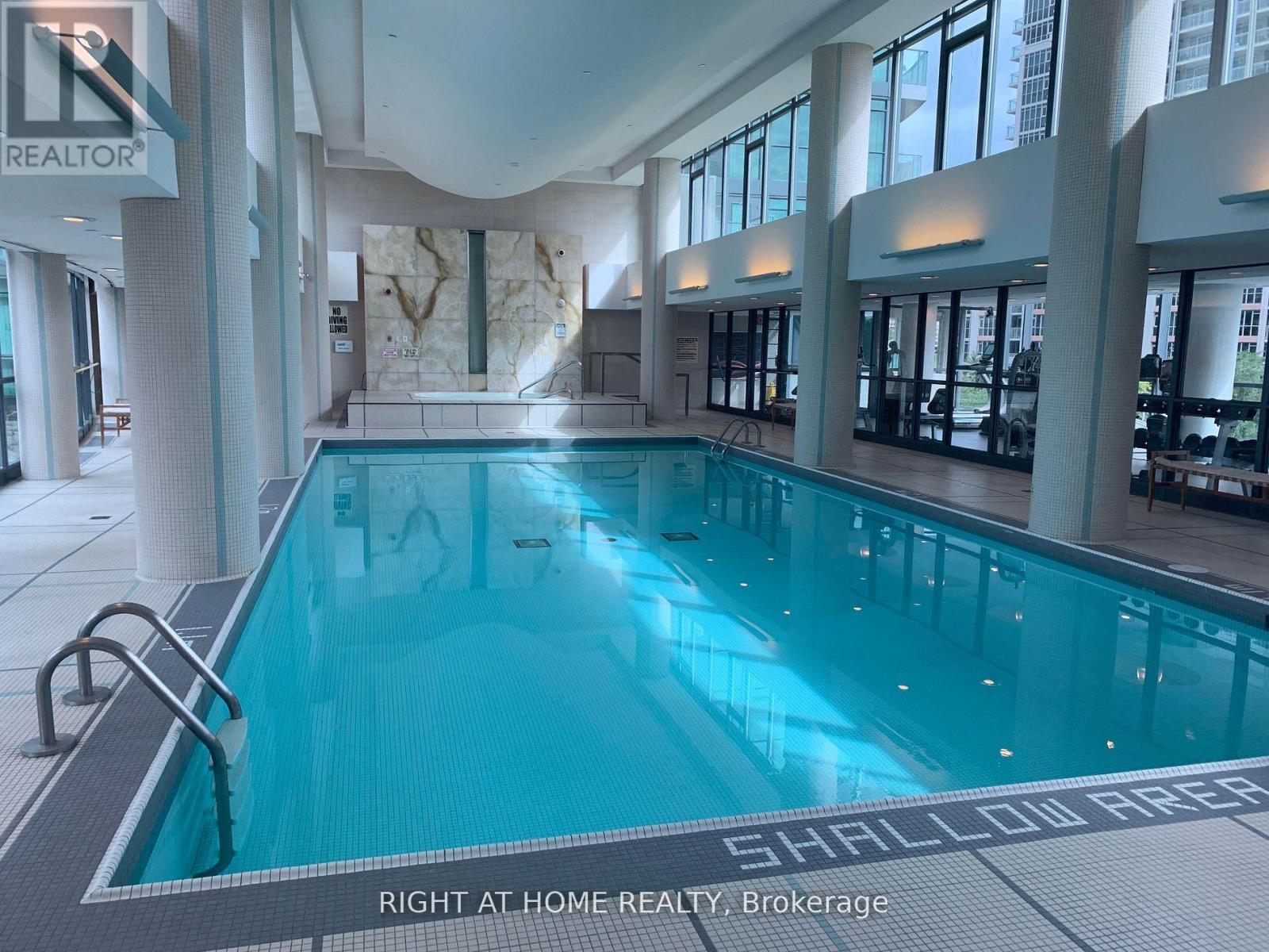 1710 - 215 Fort York Boulevard, Toronto, Ontario  M5V 4A2 - Photo 27 - C12560862