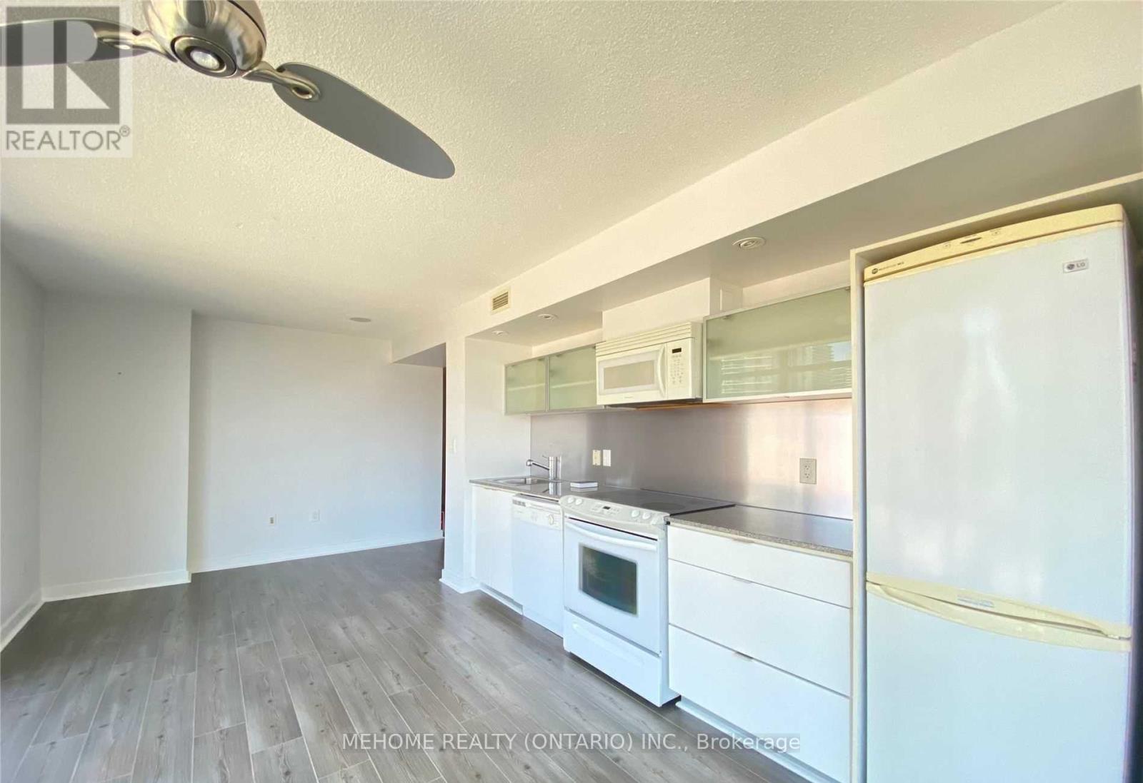 1902 - 4k Spadina Avenue, Toronto, Ontario  M5V 3Y9 - Photo 7 - C12560868