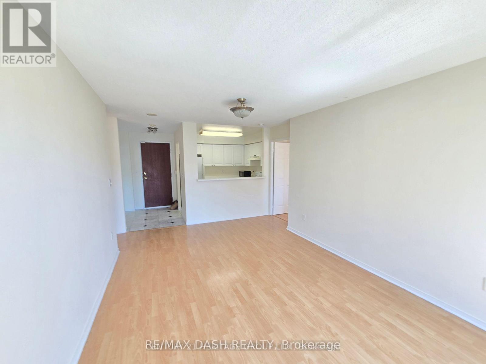 1202 - 8 Pemberton Avenue, Toronto, Ontario  M2M 1Y1 - Photo 3 - C12560910