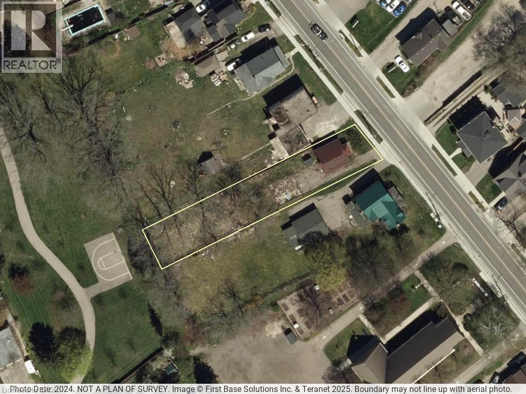 257 Mill Street, Kitchener, Ontario  N2M 3R4 - Photo 1 - 40788216