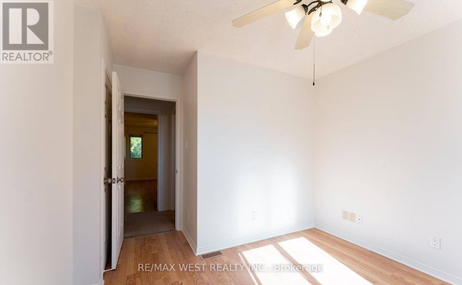 852 Beatrice Street E, Oshawa, Ontario  L1K 2H7 - Photo 12 - E12560852