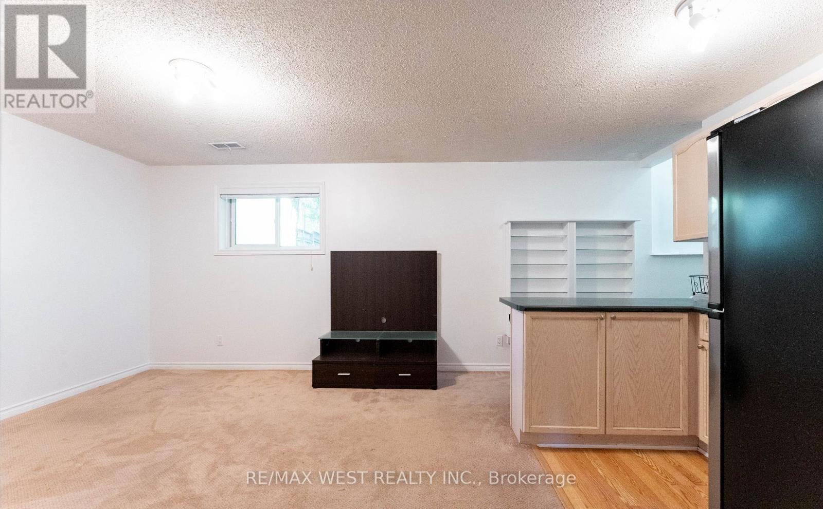 852 Beatrice Street E, Oshawa, Ontario  L1K 2H7 - Photo 30 - E12560852