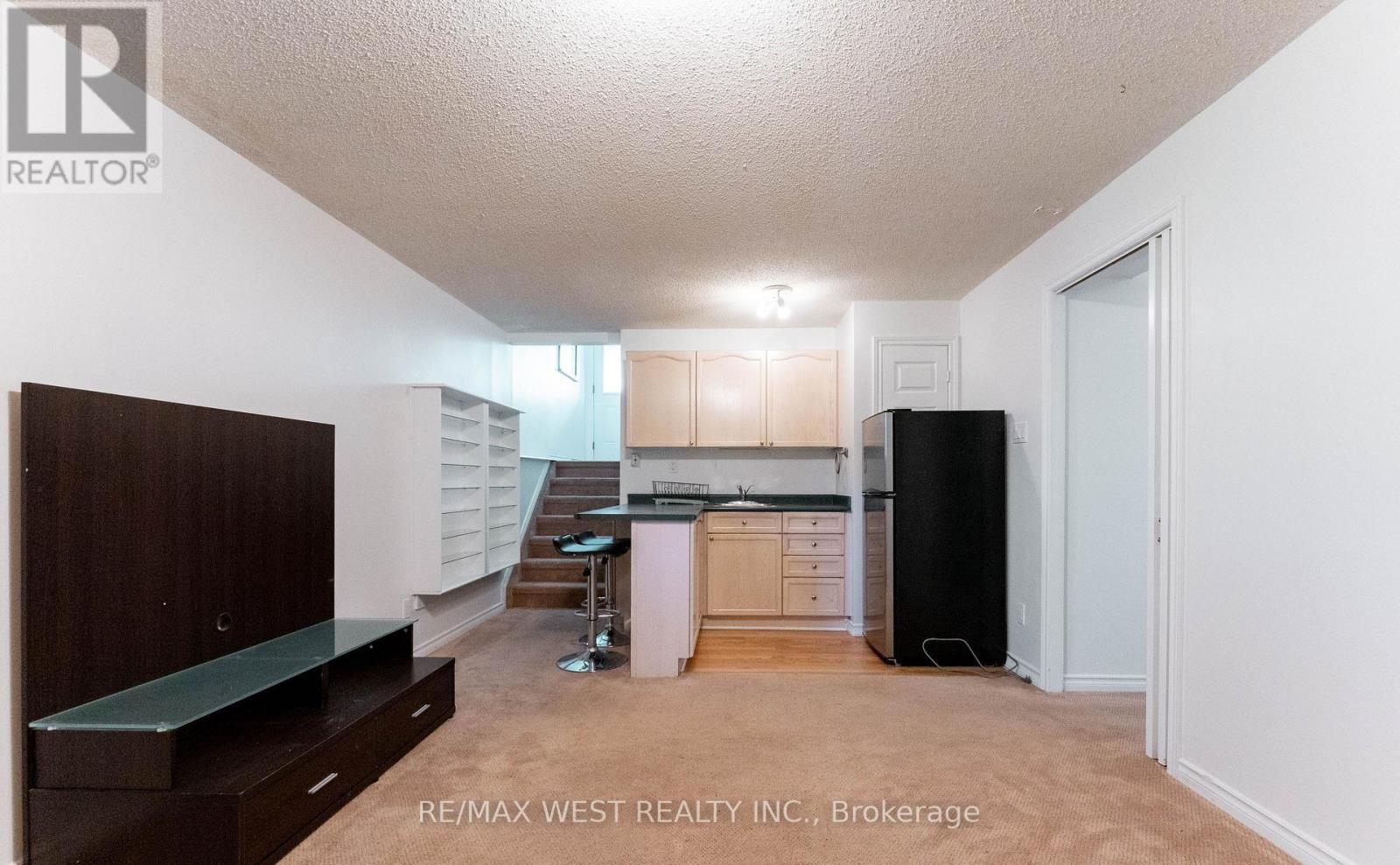 852 Beatrice Street E, Oshawa, Ontario  L1K 2H7 - Photo 32 - E12560852