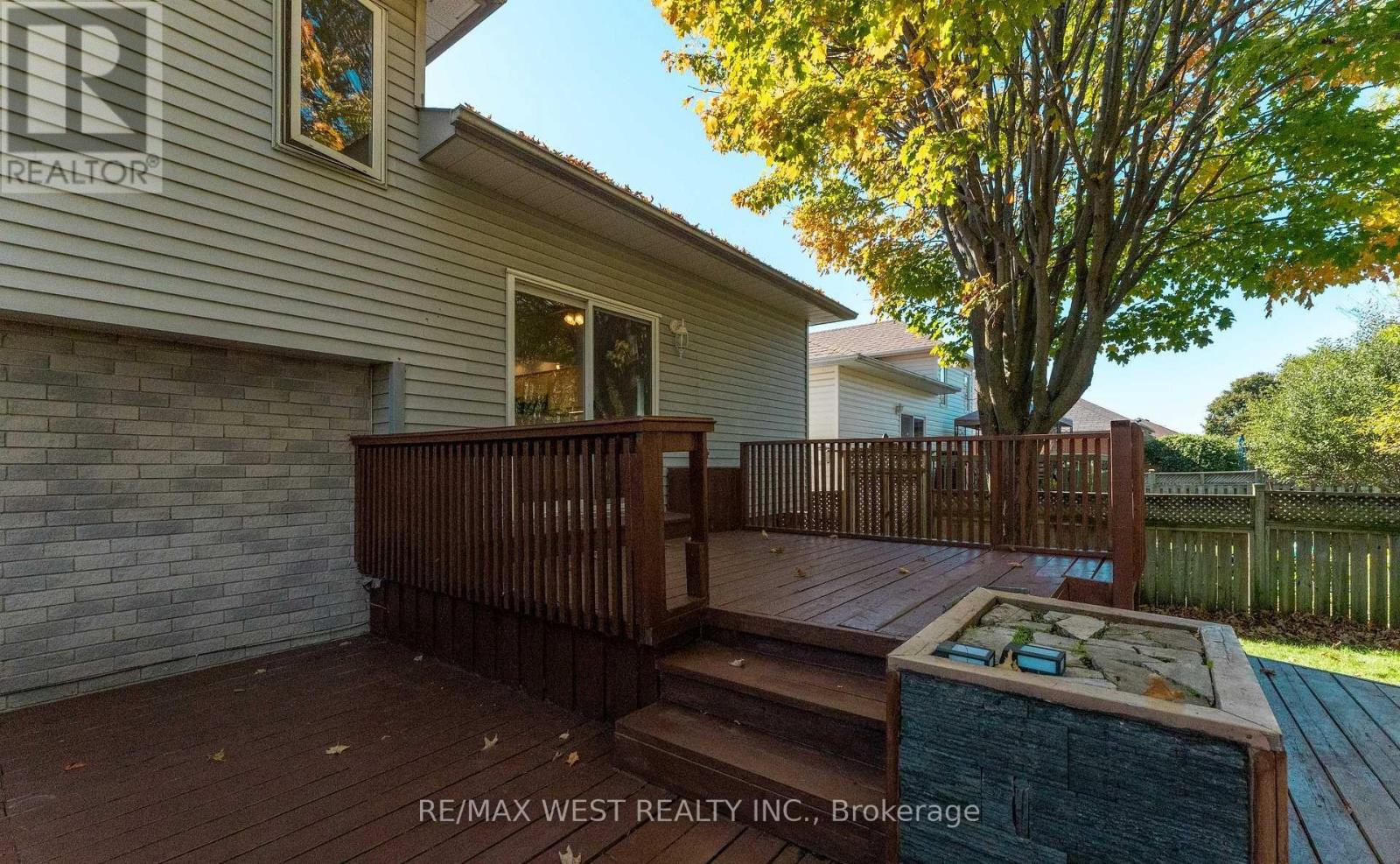 852 Beatrice Street E, Oshawa, Ontario  L1K 2H7 - Photo 47 - E12560852