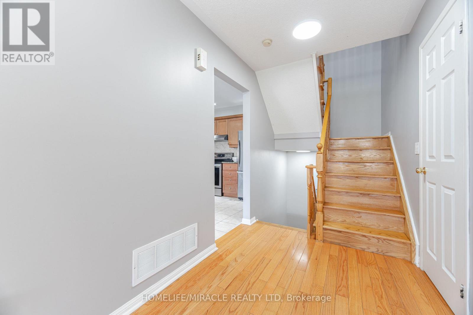 32 - 83 Mondeo Drive, Toronto, Ontario  M1P 5B6 - Photo 37 - E12560906