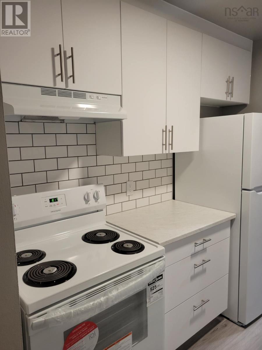 246 Milne Avenue, New Minas, Nova Scotia  B4N 4C8 - Photo 2 - 202527606