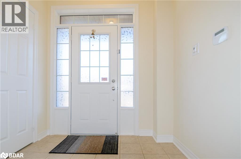 15 Forsyth Crescent, Barrie, Ontario L4N 5K4 - Photo 3 - 40788928