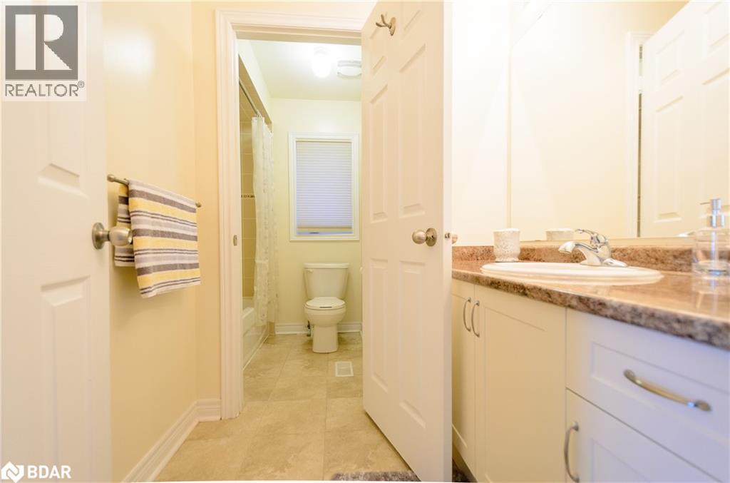 15 Forsyth Crescent, Barrie, Ontario L4N 5K4 - Photo 32 - 40788928