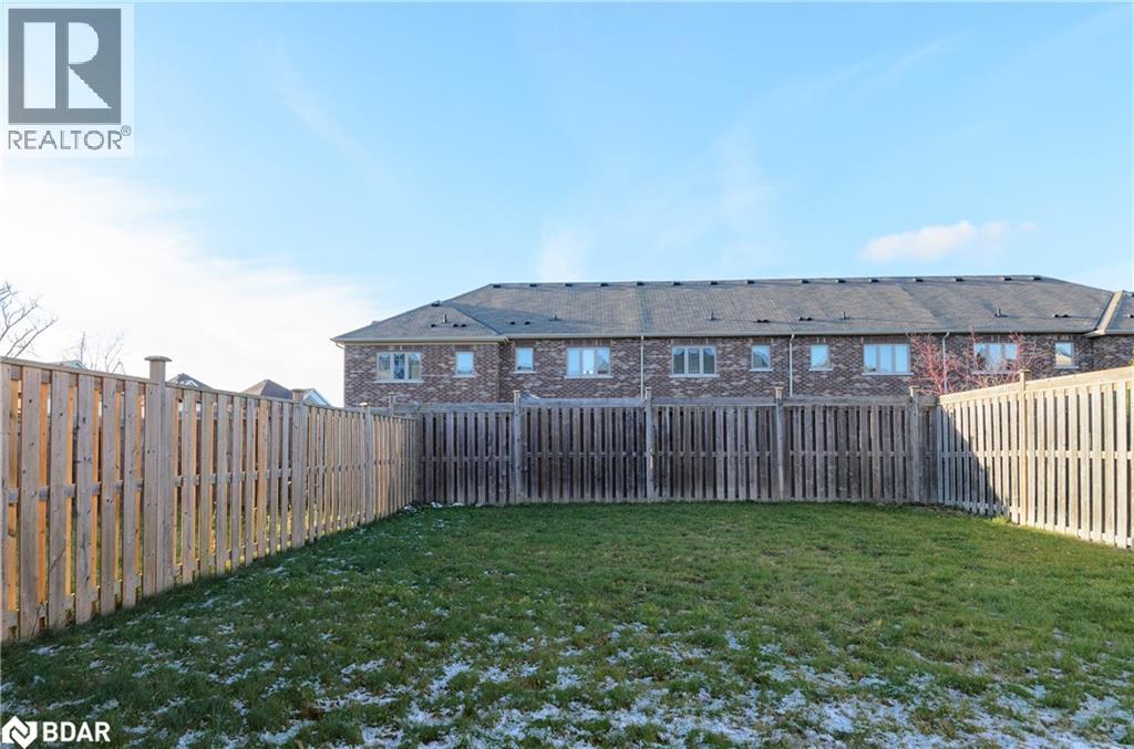 15 Forsyth Crescent, Barrie, Ontario L4N 5K4 - Photo 34 - 40788928