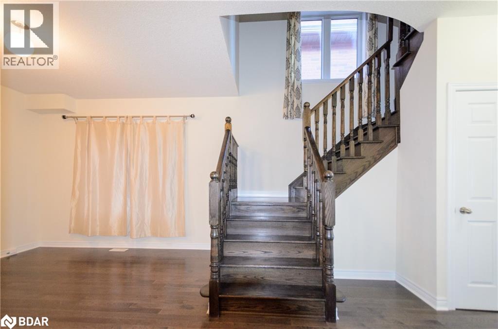 15 Forsyth Crescent, Barrie, Ontario L4N 5K4 - Photo 19 - 40788928