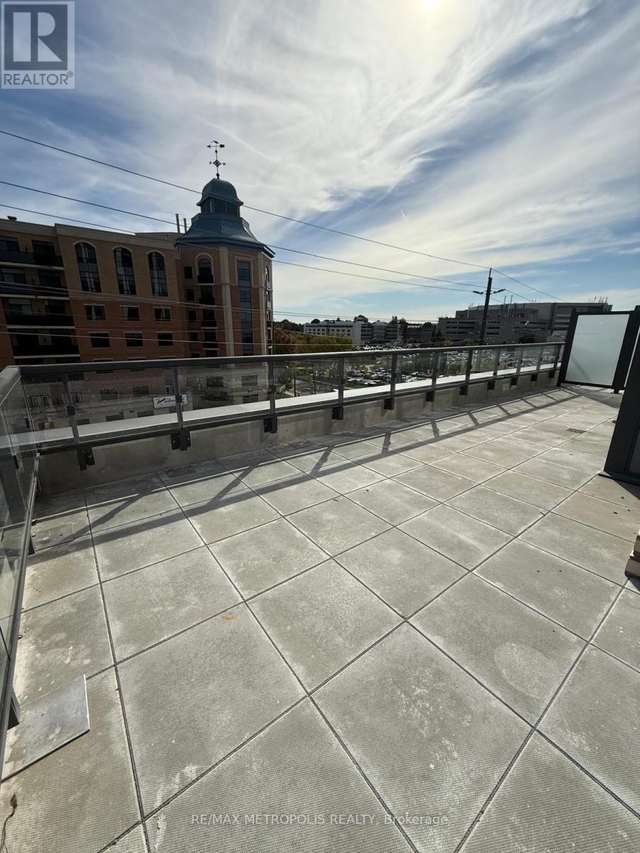 A-407 - 705 DAVIS DRIVE, Newmarket, Ontario