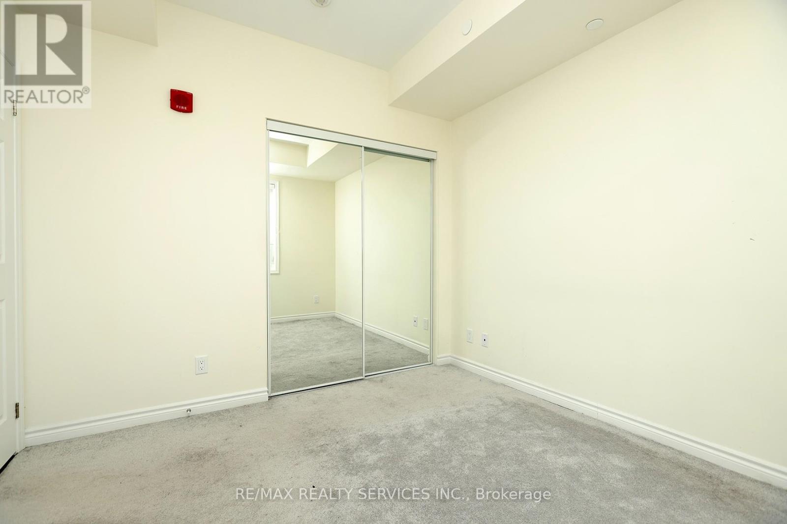 210 - 200 Lagerfeld Drive, Brampton, Ontario  L7A 5G5 - Photo 18 - W12560850