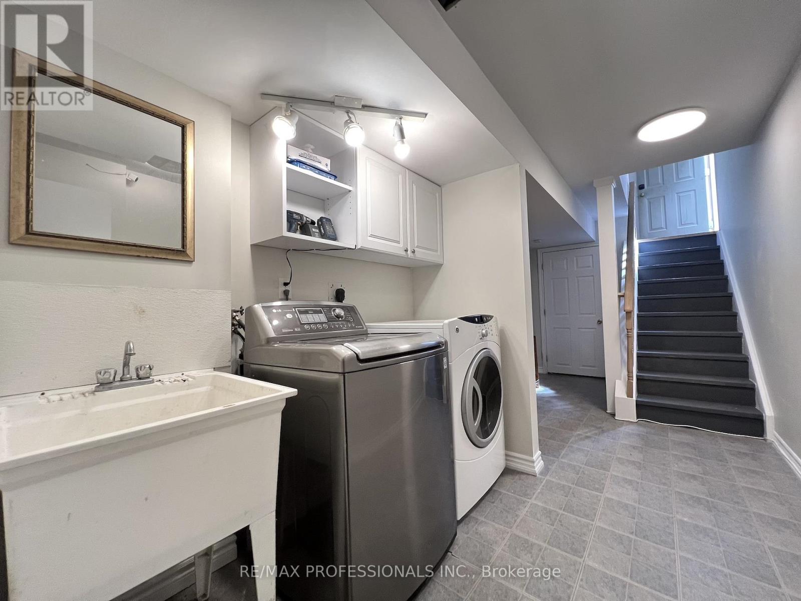 Basement - 3866 Freeman Terrace, Mississauga, Ontario L5M 6P7 - Photo 8 - W12560858