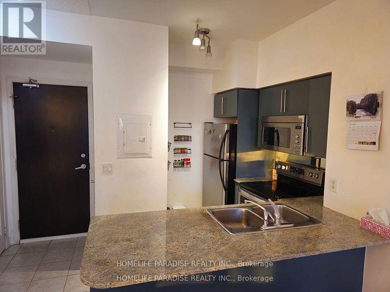 3205 - 388 Prince Of Wales Drive, Mississauga, Ontario L5B 0A1 - Photo 5 - W12560882