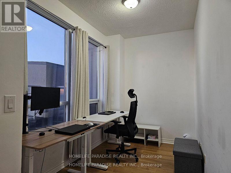 3205 - 388 Prince Of Wales Drive, Mississauga, Ontario L5B 0A1 - Photo 8 - W12560882