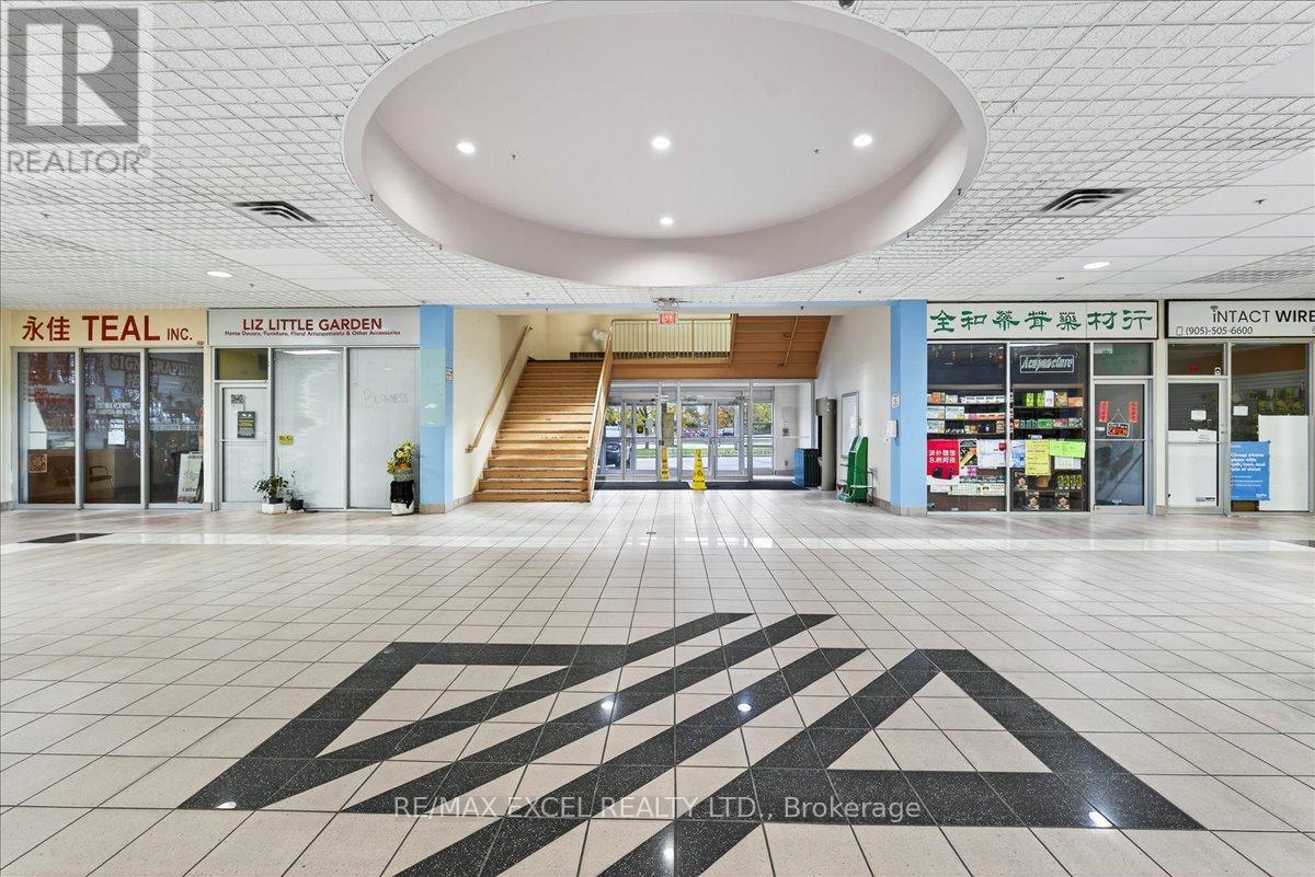 339 & 350 - 1550 South Gateway Road, Mississauga, Ontario  L4W 5G6 - Photo 6 - W12560916