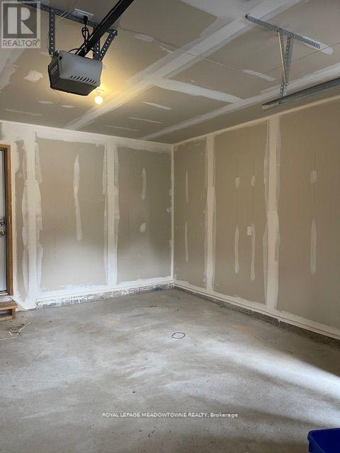 3315 Sixth Line, Oakville, Ontario L5H 0Z5 - Photo 31 - W12560920