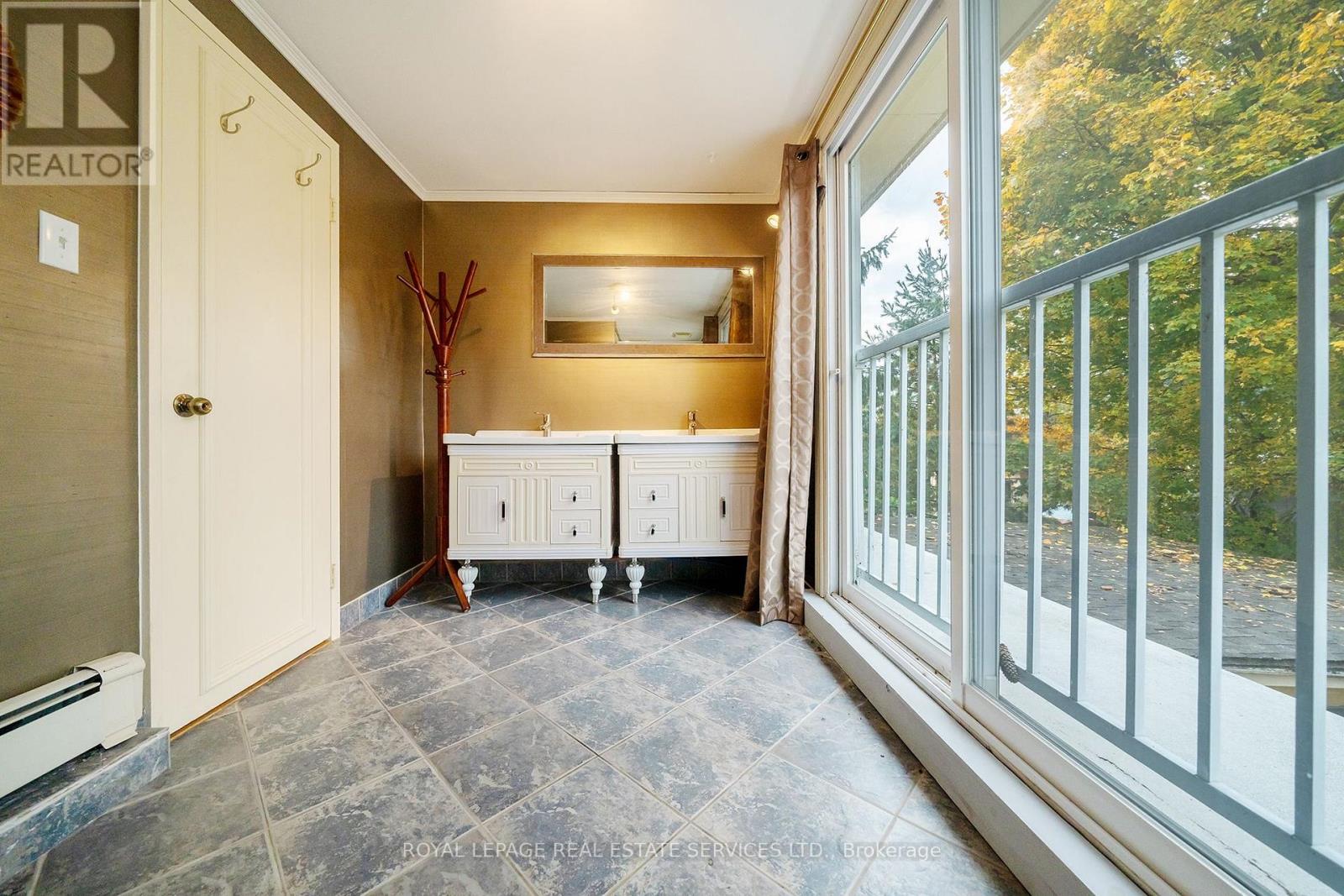 411 Niagara Boulevard, Fort Erie, Ontario  L2A 3H2 - Photo 28 - X12560894