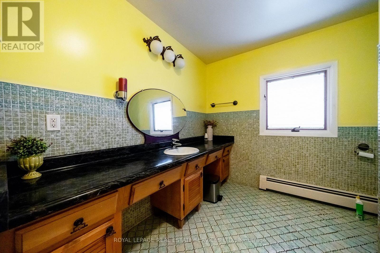 415 Niagara Boulevard, Fort Erie, Ontario  L2A 3H2 - Photo 30 - X12560902