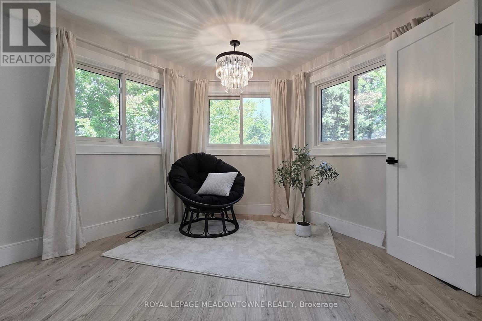 365 Celtic Drive, Hamilton, Ontario  L8E 4N1 - Photo 26 - X12560904