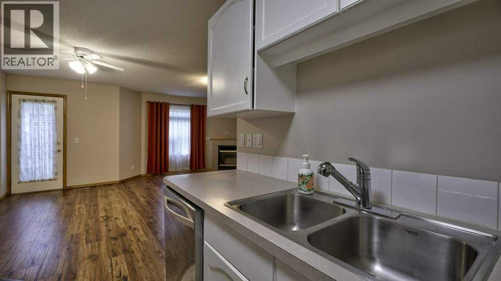 32 Mt Aberdeen Manor Se, Calgary, Alberta  T2Z 3N8 - Photo 8 - A2271309