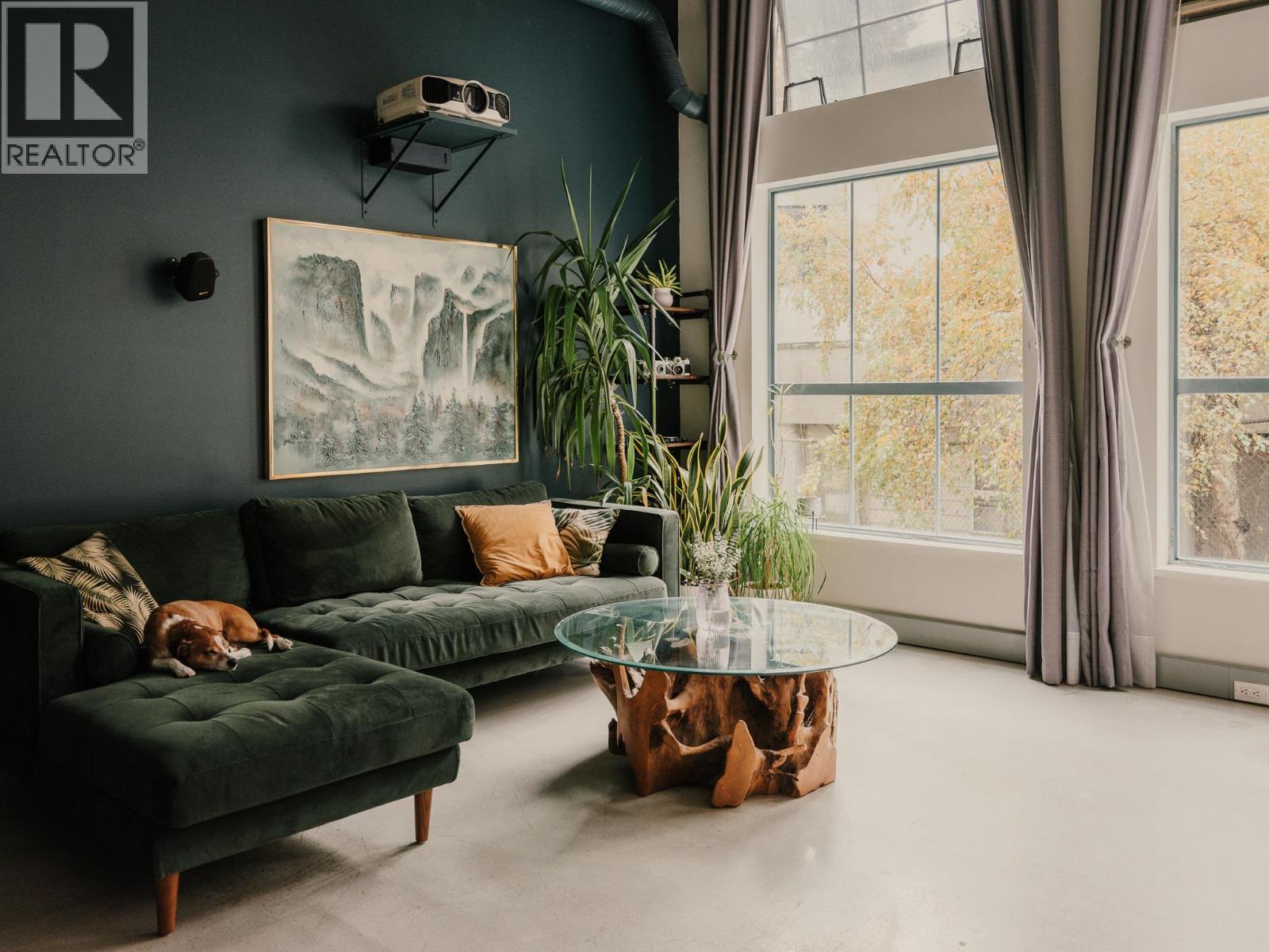 217 336 E 1st Avenue, Vancouver, British Columbia  V5T 4R6 - Photo 2 - R3068878