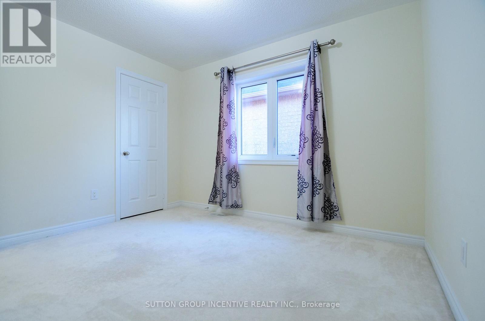 15 Forsyth Crescent, Barrie, Ontario  L4N 5K4 - Photo 28 - S12557854