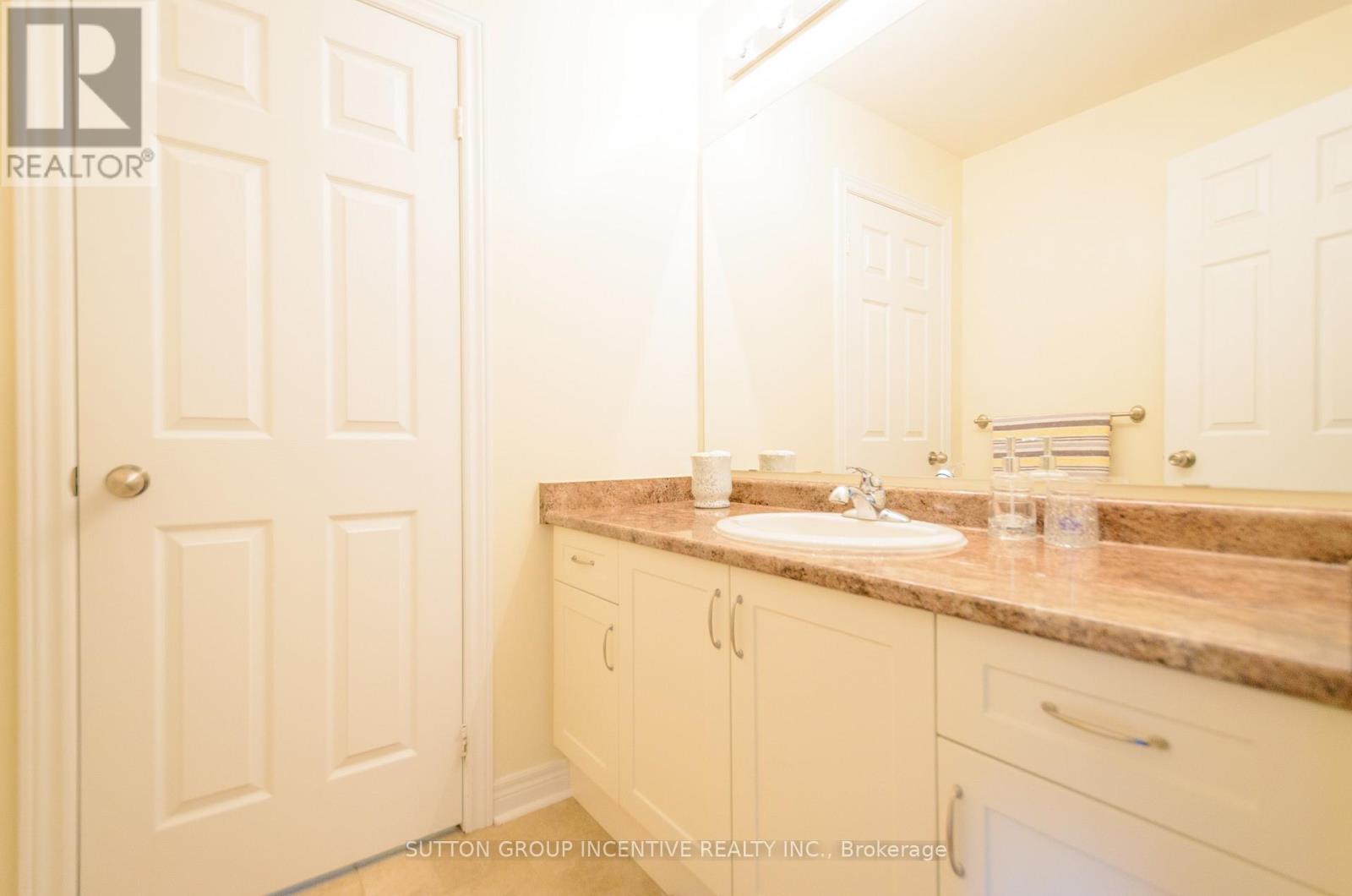 15 Forsyth Crescent, Barrie, Ontario  L4N 5K4 - Photo 31 - S12557854