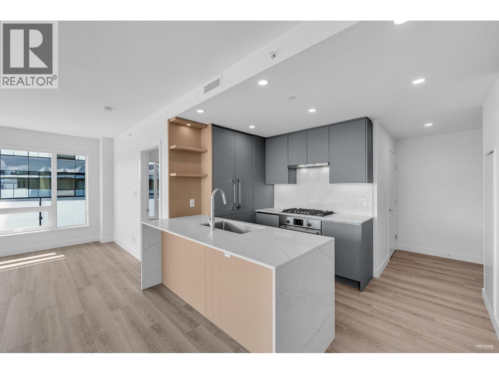 803 5593 No. 3 Road, Richmond, British Columbia  V6X 0X6 - Photo 11 - R3068949