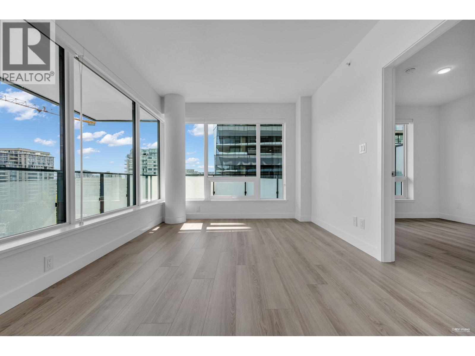 803 5593 No. 3 Road, Richmond, British Columbia  V6X 0X6 - Photo 5 - R3068949