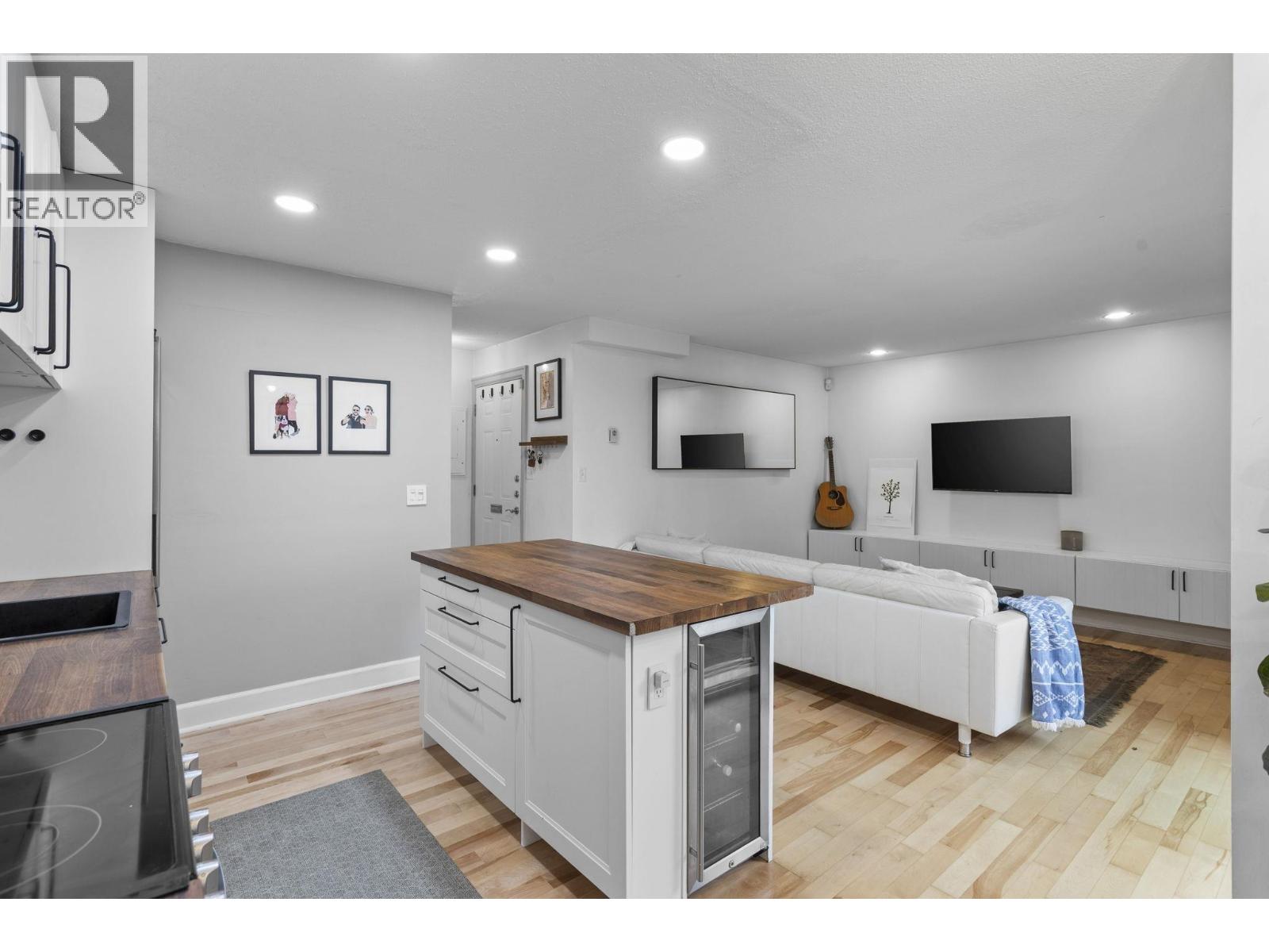 104 1045 W 8th Avenue, Vancouver, British Columbia  V6H 1C3 - Photo 10 - R3068953