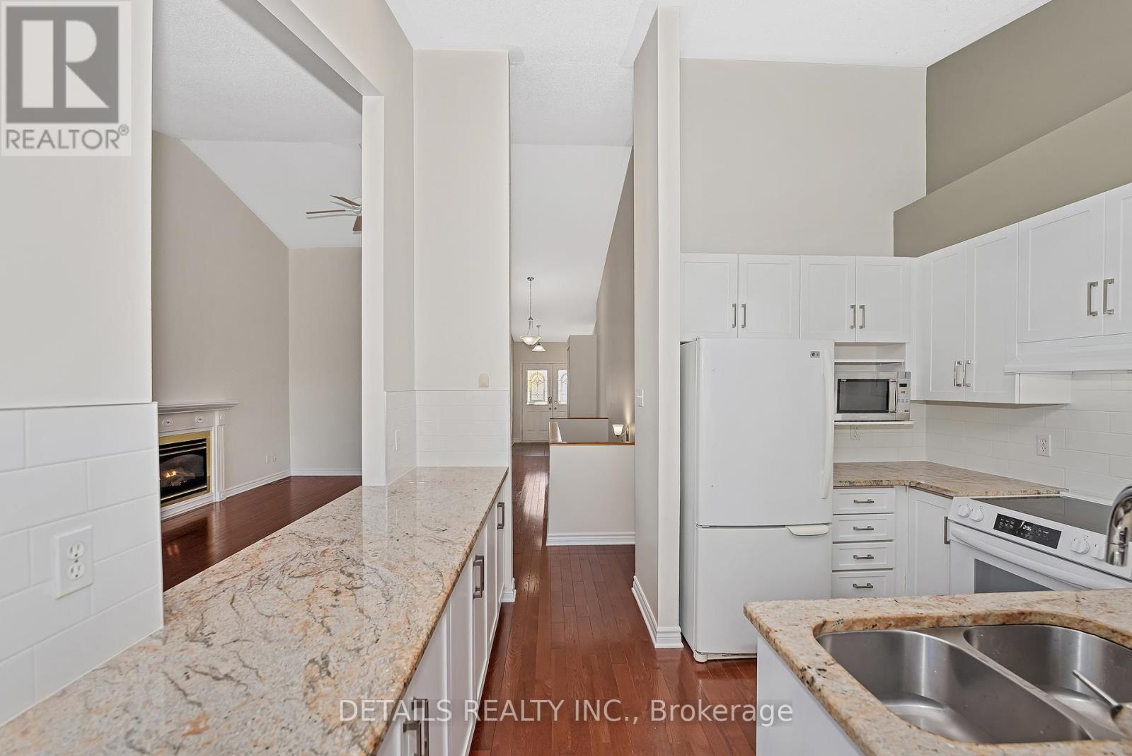 6121 Bristlecone Way, Ottawa, Ontario  K1W 1H8 - Photo 15 - X12560898