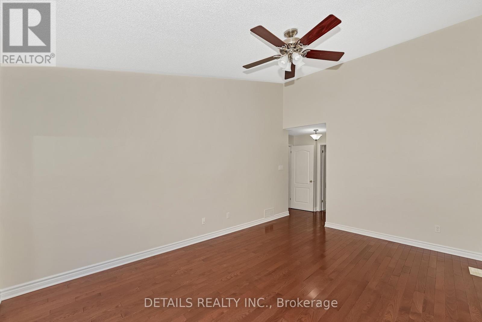 6121 Bristlecone Way, Ottawa, Ontario  K1W 1H8 - Photo 21 - X12560898