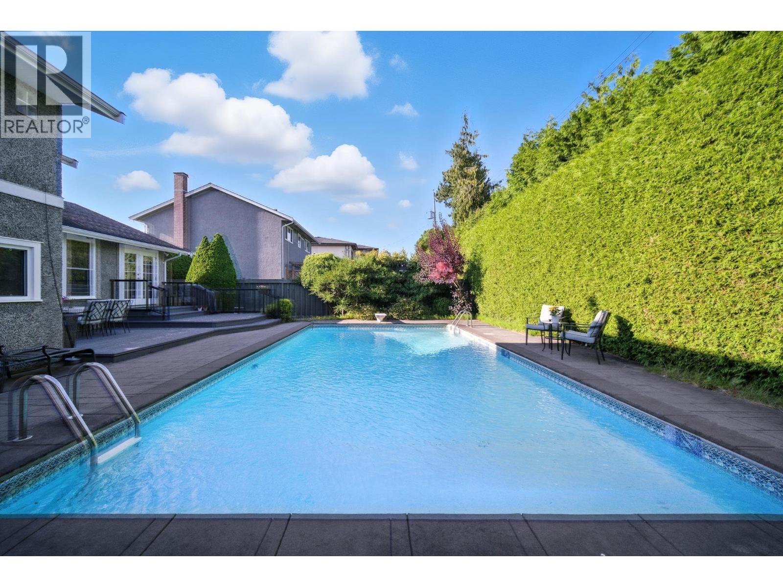 8600 Fairway Road, Richmond, British Columbia  V7C 1Y6 - Photo 12 - R3068713