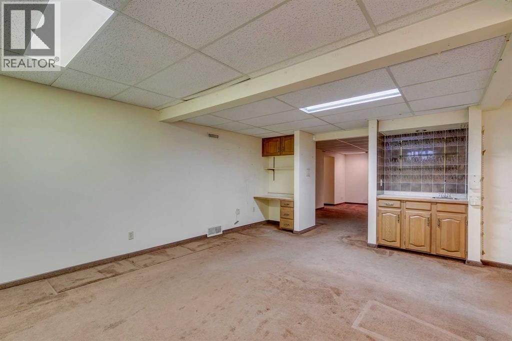 916 Mapledale Place Se, Calgary, Alberta  T2J 1W6 - Photo 32 - A2270331