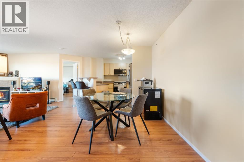 1406, 12 Cimarron Common, Okotoks, Alberta  T1S 1B1 - Photo 3 - A2270554