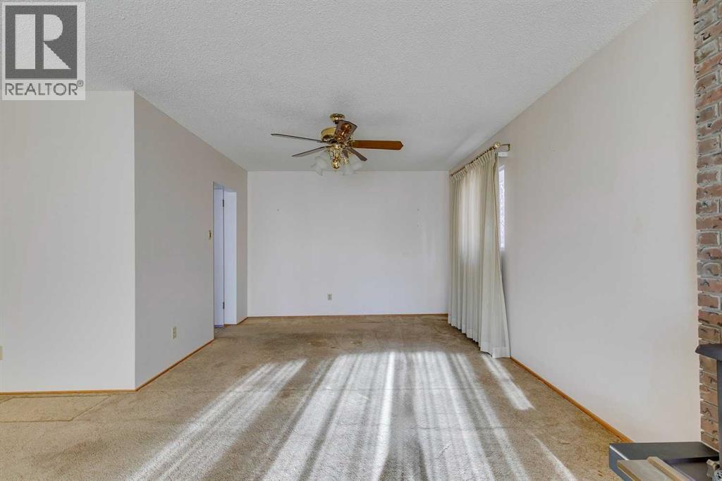 916 Mapledale Place Se, Calgary, Alberta  T2J 1W6 - Photo 7 - A2270331