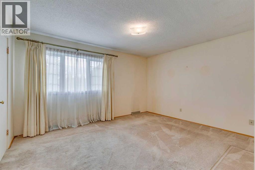 916 Mapledale Place Se, Calgary, Alberta  T2J 1W6 - Photo 14 - A2270331