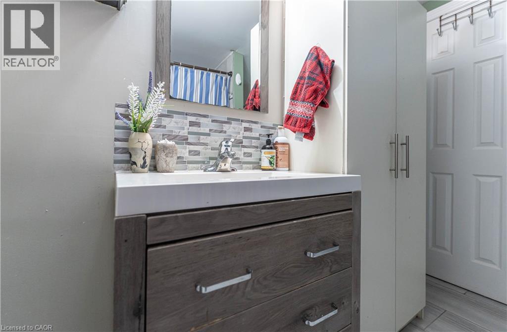 185 Bellingham Drive Unit# 2, Hamilton, Ontario  L8V 4M7 - Photo 14 - 40789474