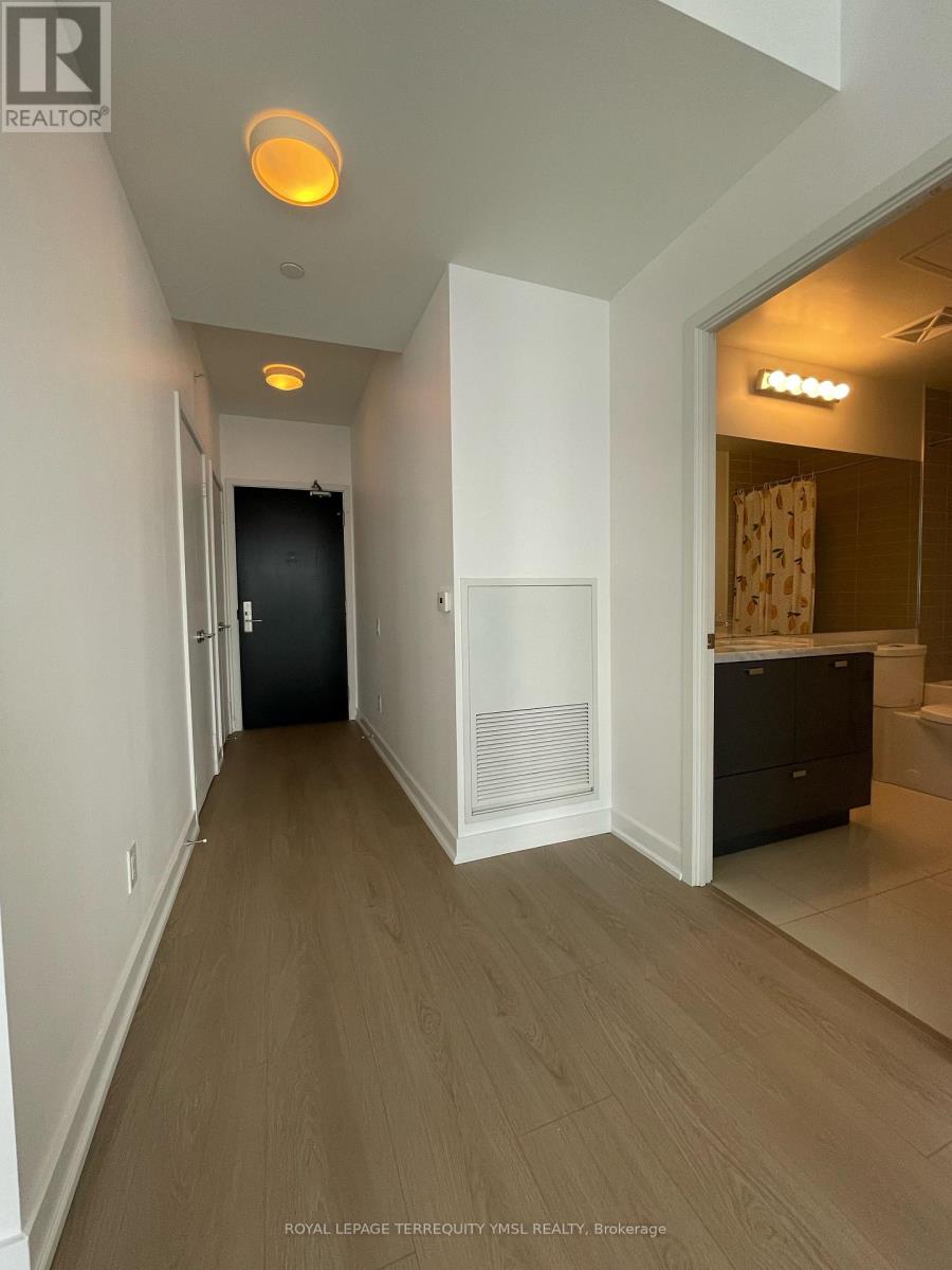 2701 - 290 Adelaide Street, Toronto, Ontario  M5V 1P6 - Photo 5 - C12560926