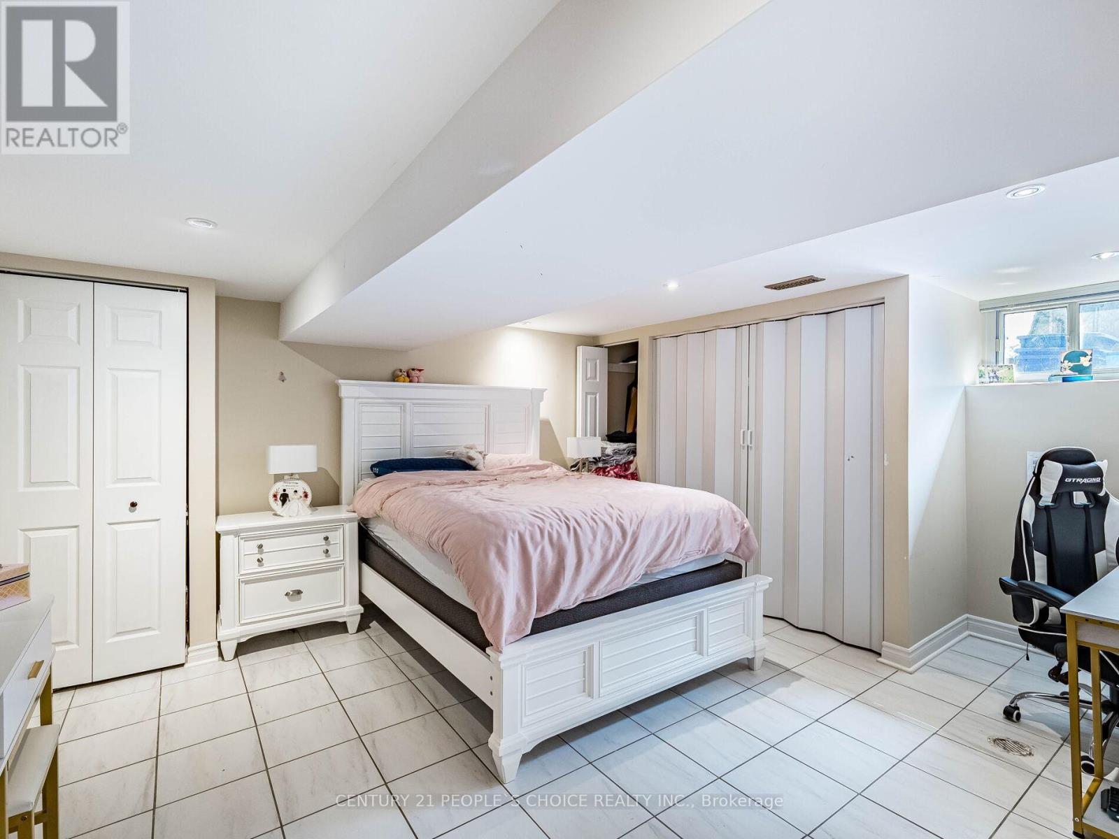 Basement - 110 Houston Road, Vaughan, Ontario  L4L 1V3 - Photo 16 - N12560932