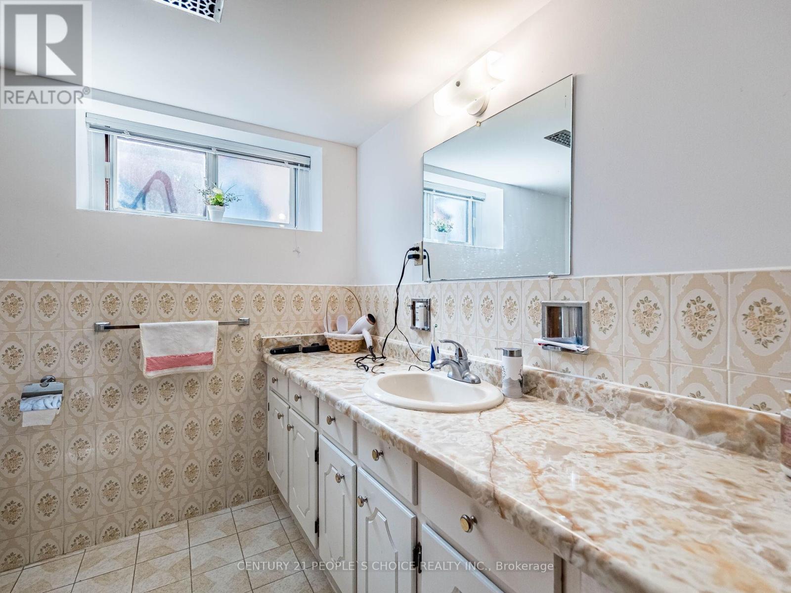 Basement - 110 Houston Road, Vaughan, Ontario  L4L 1V3 - Photo 19 - N12560932