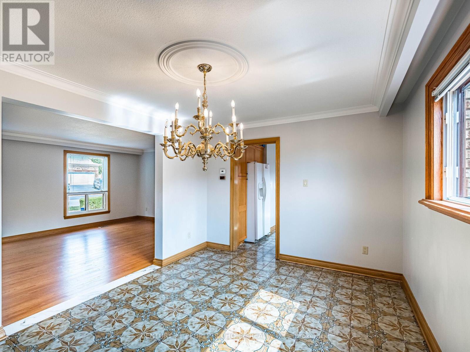 Upper - 110 Houston Road, Vaughan, Ontario  L4L 1V3 - Photo 14 - N12560936