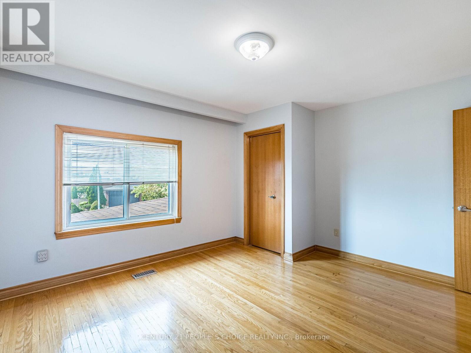 Upper - 110 Houston Road, Vaughan, Ontario  L4L 1V3 - Photo 41 - N12560936