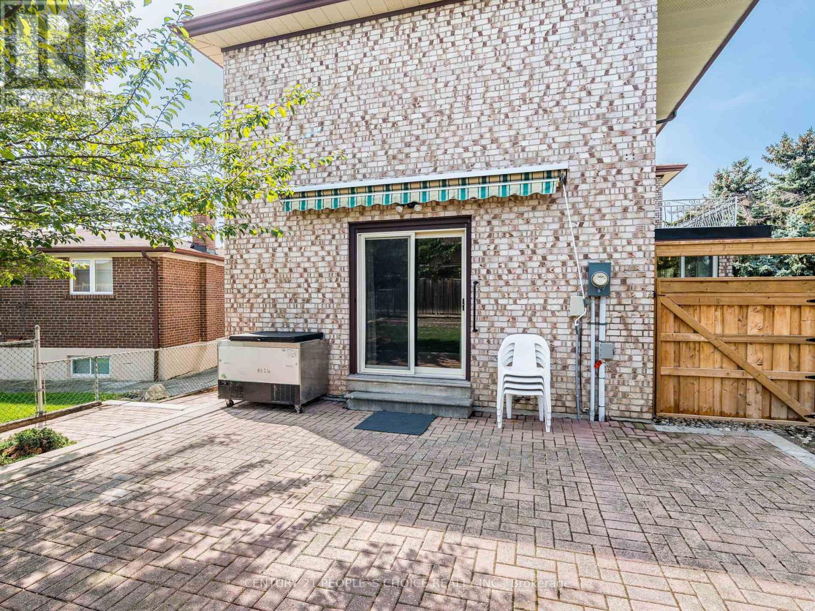 Upper - 110 Houston Road, Vaughan, Ontario  L4L 1V3 - Photo 49 - N12560936